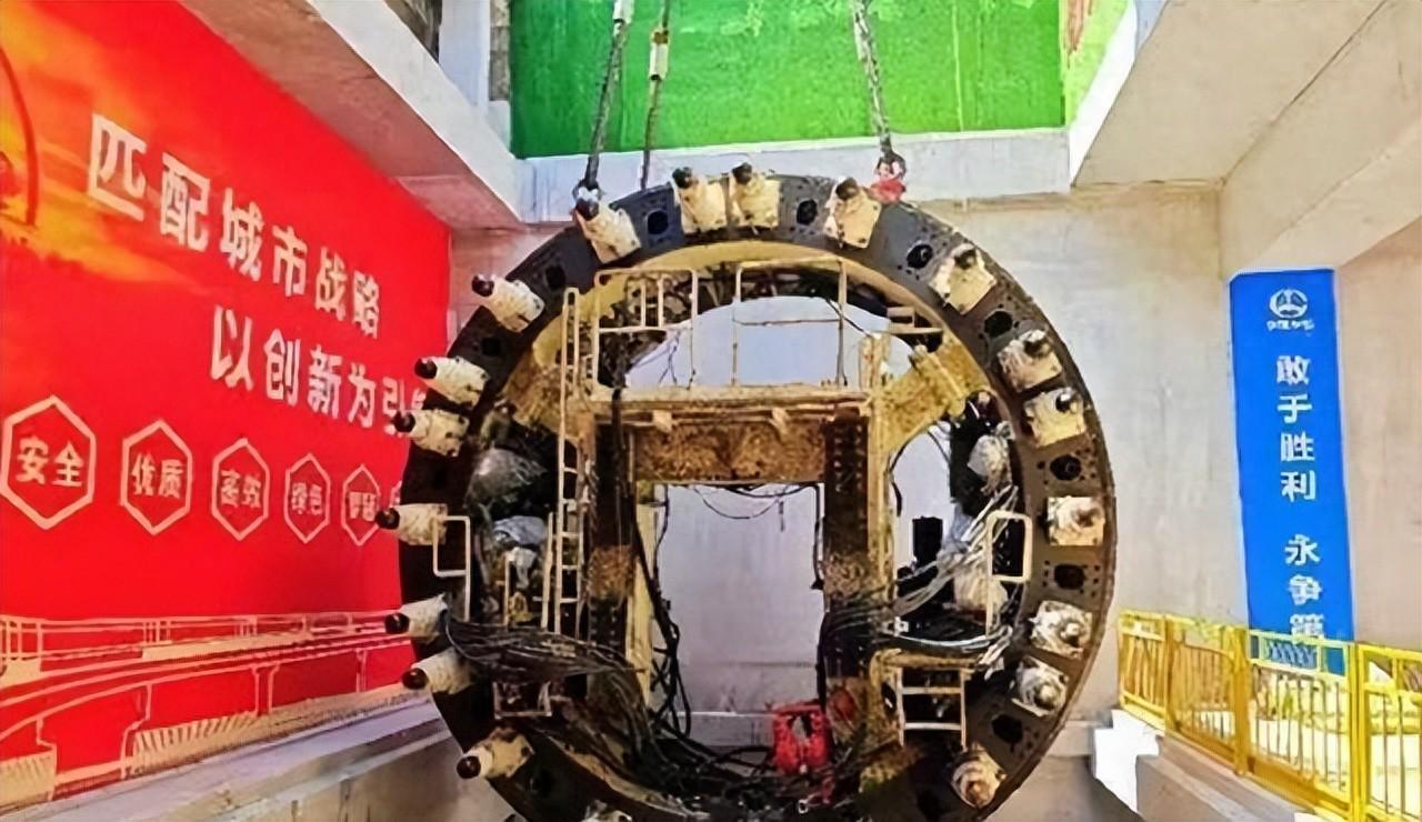 江南体育官网链接-中美德“盾构机”速度差距：德国每小时6米，美国3.6米，中国呢？